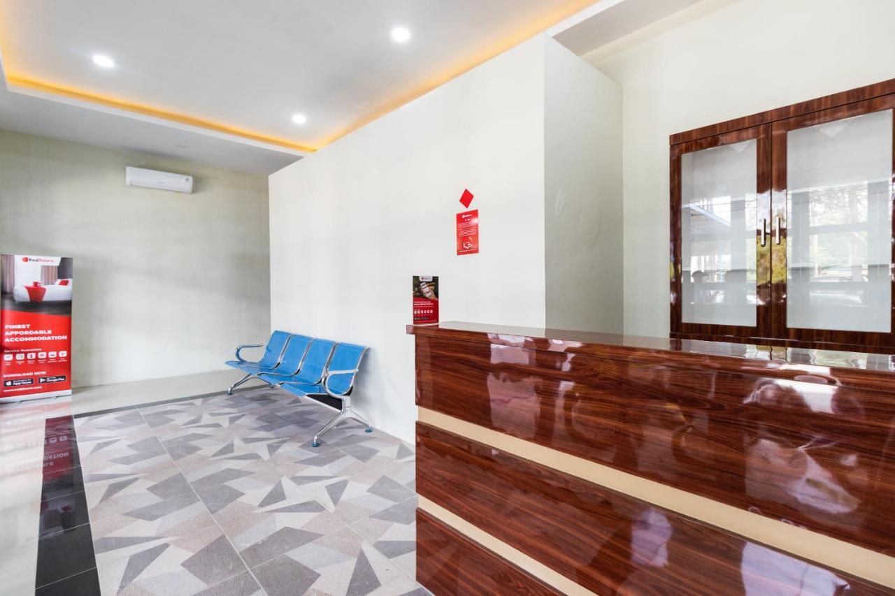 RedDoorz near Medan Amplas Deli Tua Zewnętrze zdjęcie