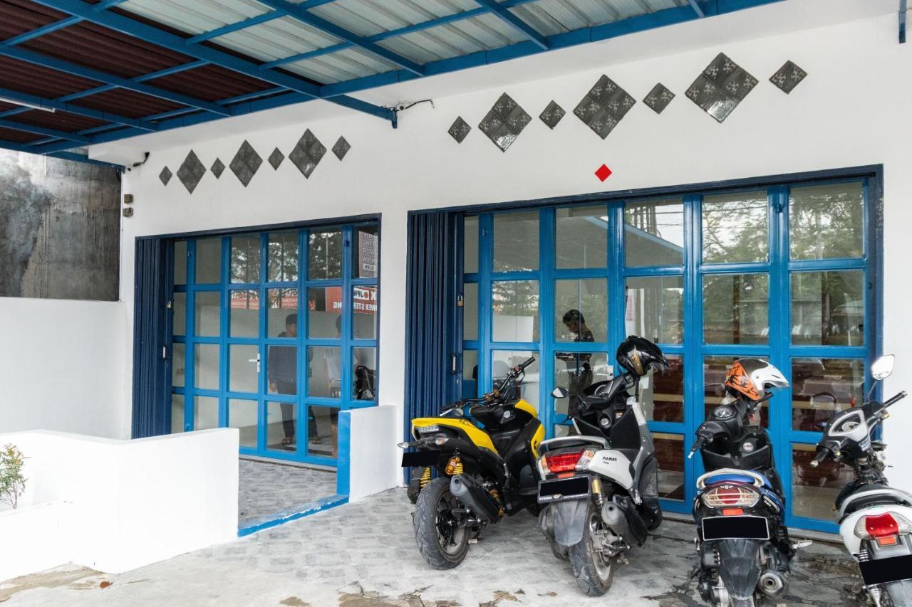 RedDoorz near Medan Amplas Deli Tua Zewnętrze zdjęcie